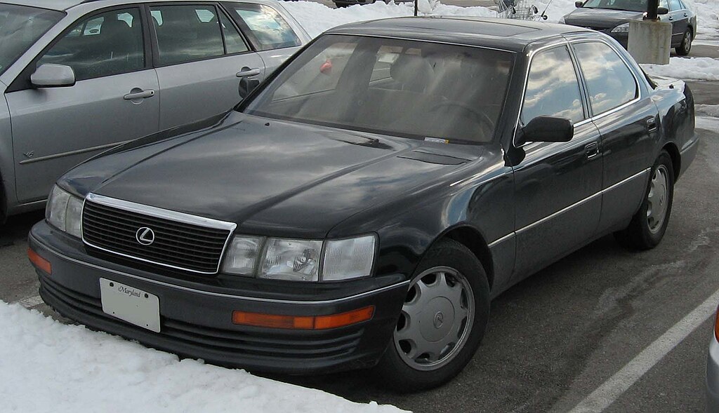 Lexus LS400